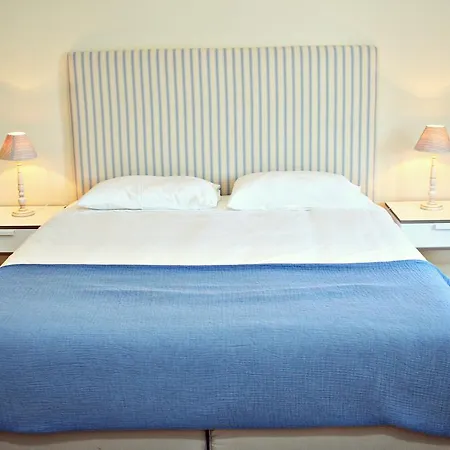 Blue House Semesterbostad *
